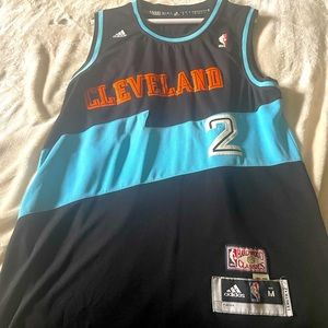 Cleveland Cavaliers Kyrie Irving jersey